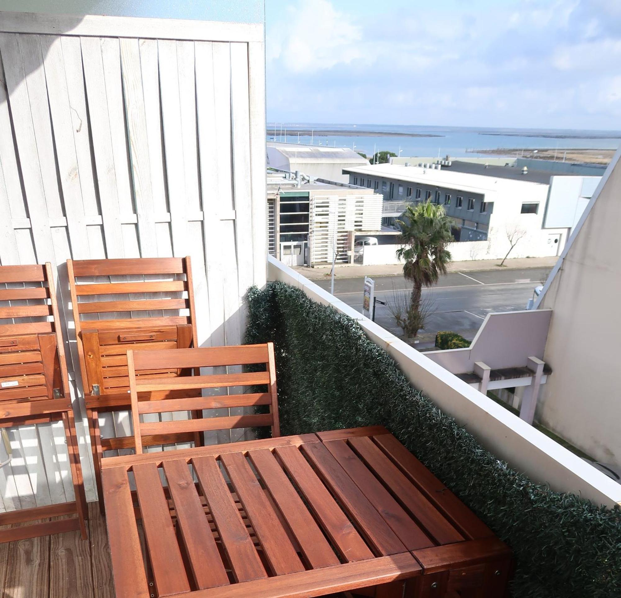 Belle Vue, Calme, Balcon Et Parking Apartment